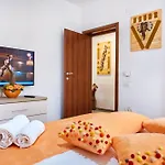 Apartment Madagascar Boutik Cytadell Eforie *