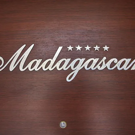 Madagascar Boutik Cytadell Eforie Apartment